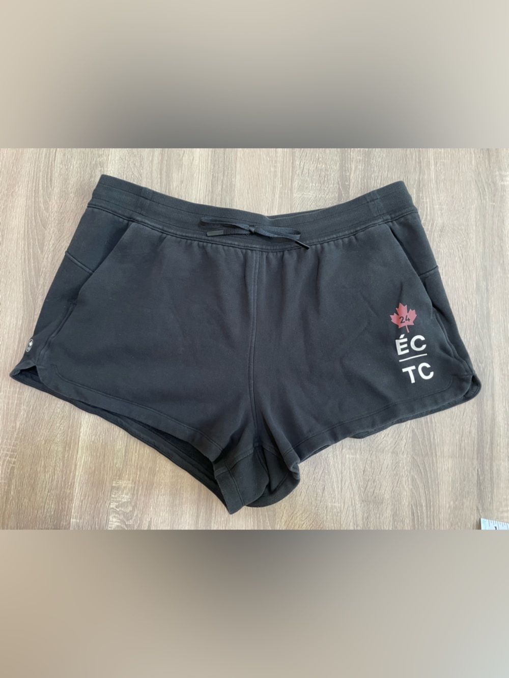 LuluLemon Team Canada Relaxed-Fit High-Rise Fleece Shorts. Size 18